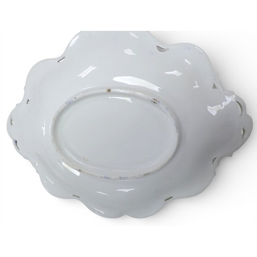 382 - A fine Coalport dessert service, circa 1840, finely painted with botanical specimens, believed to be... 