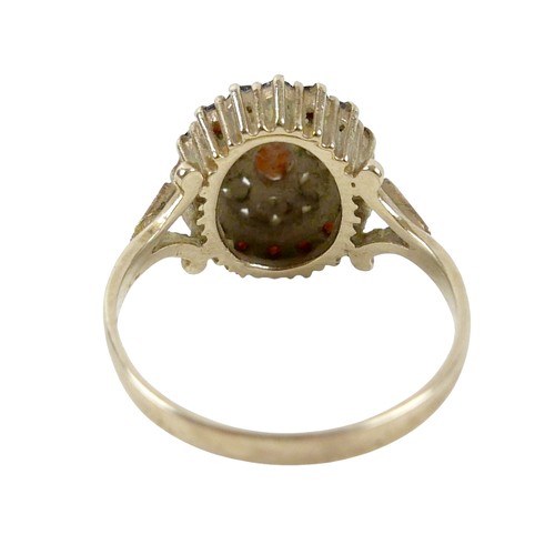 27 - A 9ct gold garnet cluster ring, size O, 2.8g.