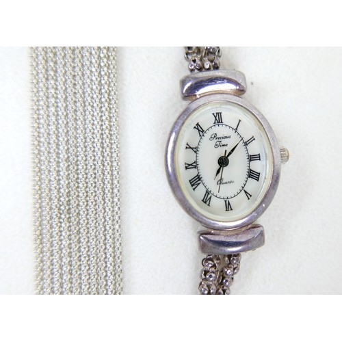 60 - A collection of jewellery and watches to include a broken 15ct ring 1.8g, a pair of 9ct gold earring... 