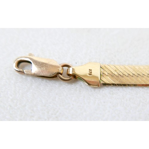 16 - A 9ct yellow gold flat link Italian necklace, 40cm long, 8.8g.