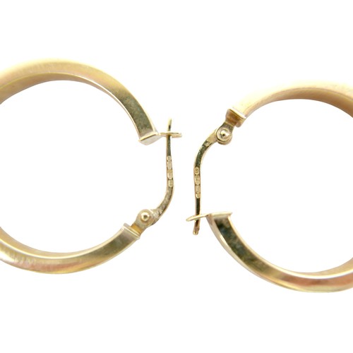 20 - A pair of 9ct gold hoop earrings, 2.3cm diameter, 1.5g.