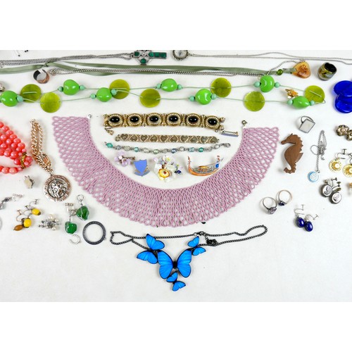 26 - A large collection of costume and other jewellery.(1 bag)