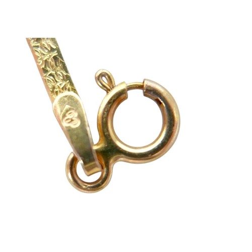 29 - Two pieces of 9ct gold jewellery, comprising a flat weave bracelet, 17.5cm long, 08.g, together with... 