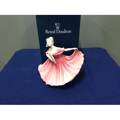 197 - boxed royal doulton elaine figurine