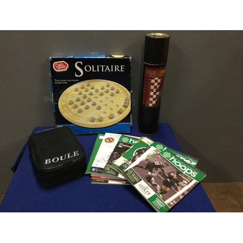 186 - Set of French boules etc