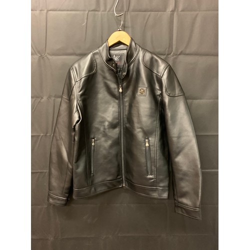 38 - Gents black leather jacket medium size.