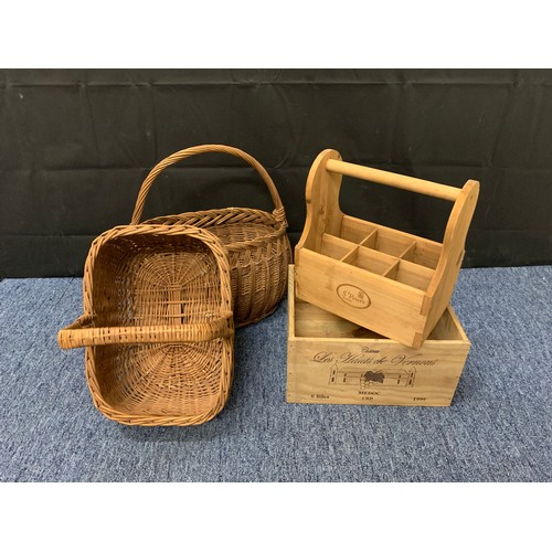 42 - Pair of wooden wine holders and 2 wicker baskets.