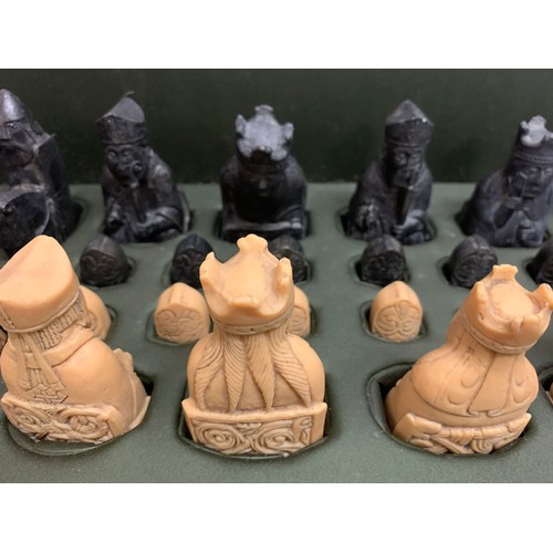 343 - Vintage Carlton product chess set in original box. See pictures.