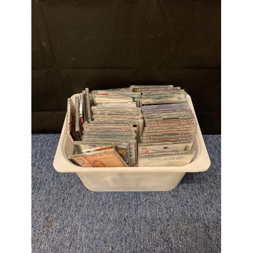 532 - Box of cd's