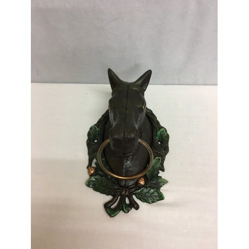 24 - Large Cast iron horse head tether. 27cm long by 20cm across.