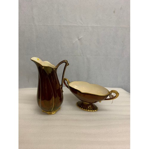 70 - Royal Minton jug and Crown Devon vase.