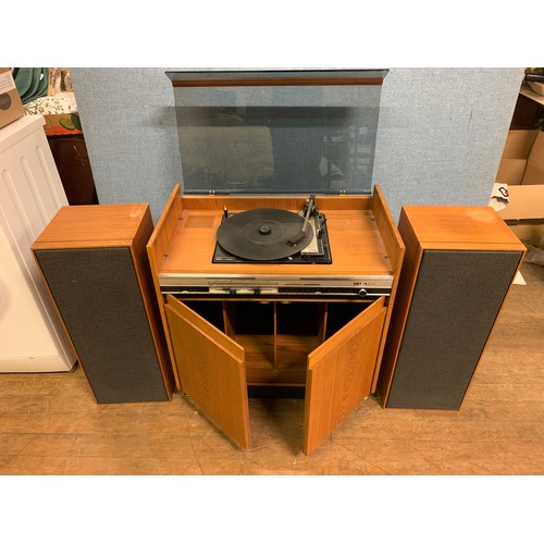 180 - Vintage HMV HI-FI model 24567 and speakers. See pics