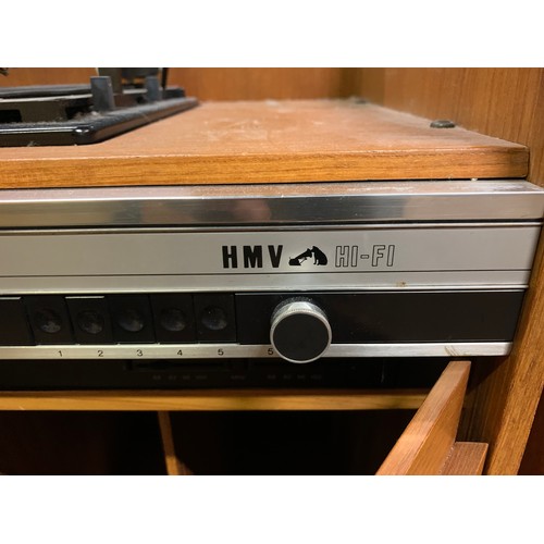 180 - Vintage HMV HI-FI model 24567 and speakers. See pics