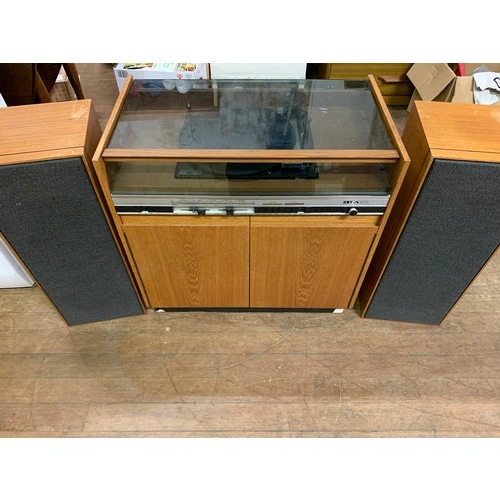 180 - Vintage HMV HI-FI model 24567 and speakers. See pics