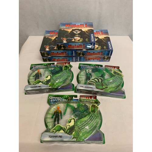 241 - 3 New Green Lantern toys and 5 new Halali games.