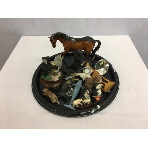 254 - Tray of animal ornaments to include beswick horse and Border fine arts etc.