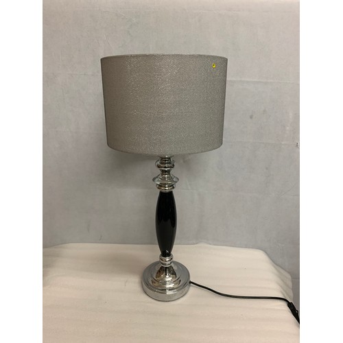 406 - Modern table lamp.