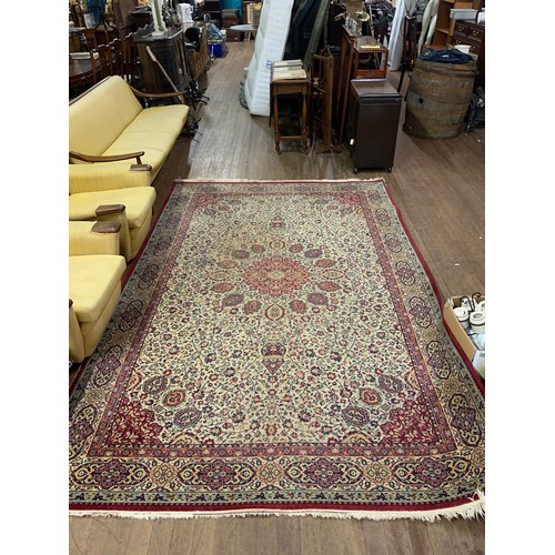 408 - Large, vintage floral design rug.