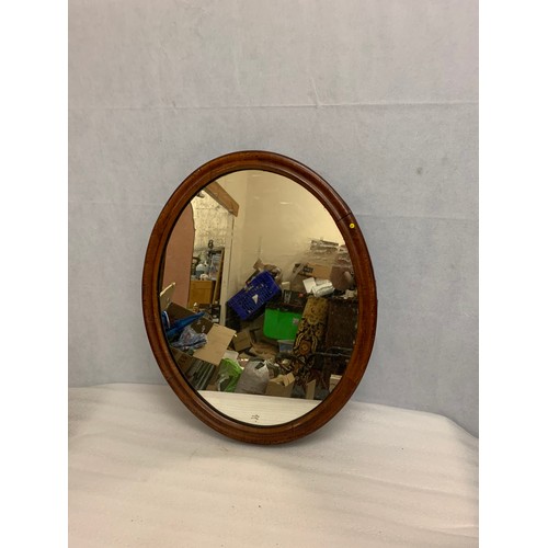 509 - Vintage oval mirror.