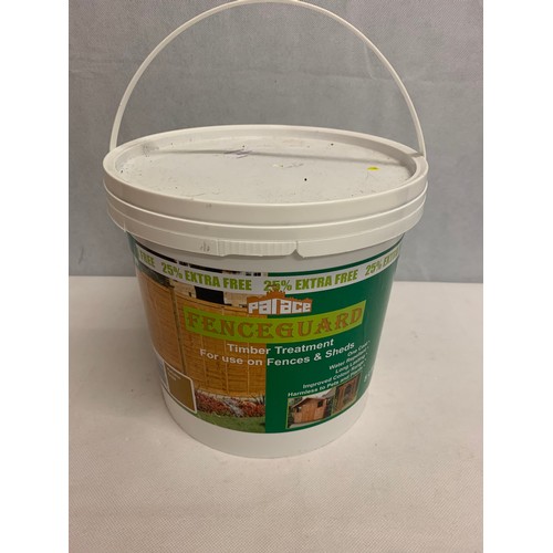 532 - Tub of Fenceguard timber treatment.