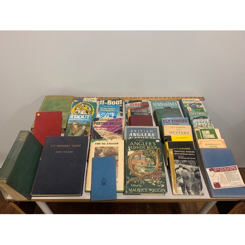 25 - Large collection of vintage fishing and boat books.