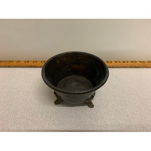 186 - Antique Patinated bronze, Pope Pius 10th commemorative bowl with inscription for 1903. See pics.