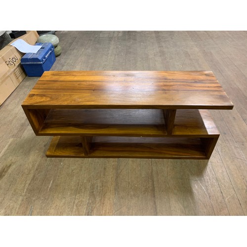 175 - Solid wood S shaped coffee table. 111 cm x 46cm