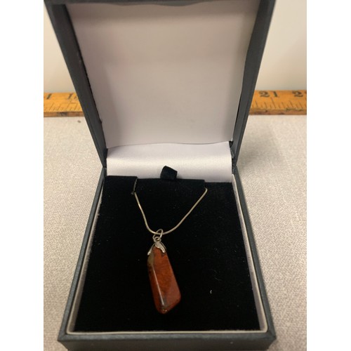 95 - hallmarked silver chain with agate pendant.