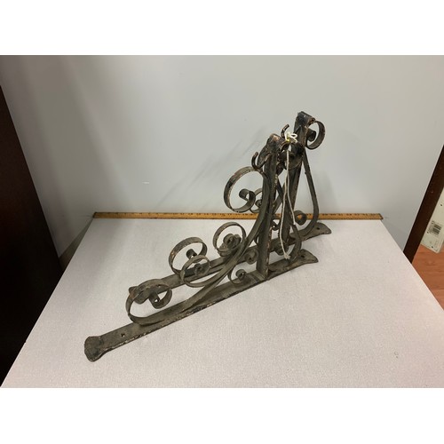 222 - Pair of vintage wrought iron plant pot hangers/brackets.