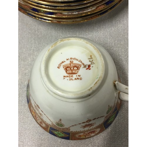 385 - 24 piece 1950's Royal Albion tea ware.