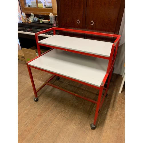 421 - Diamik garage workbench on casters.
97cm h x 93cm d x 95cm l