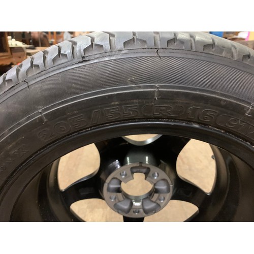 456 - Mercedes S Class 1999-2005 W220  205/55 (r) 16 wheel and tyre