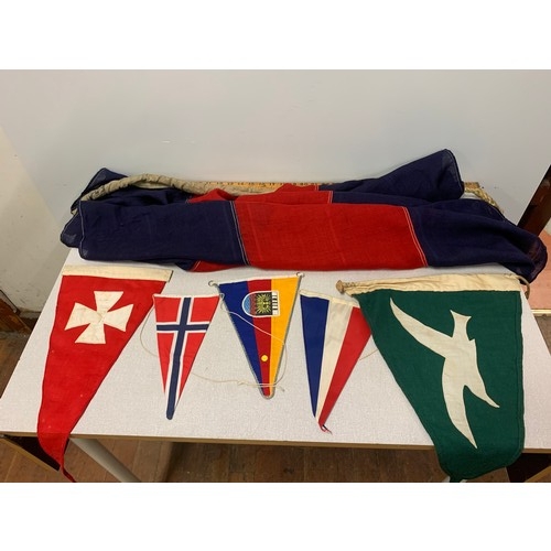 469 - Collection of vintage flags.