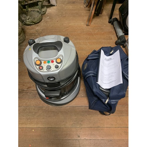 578 - professional steam cleaner & accessories