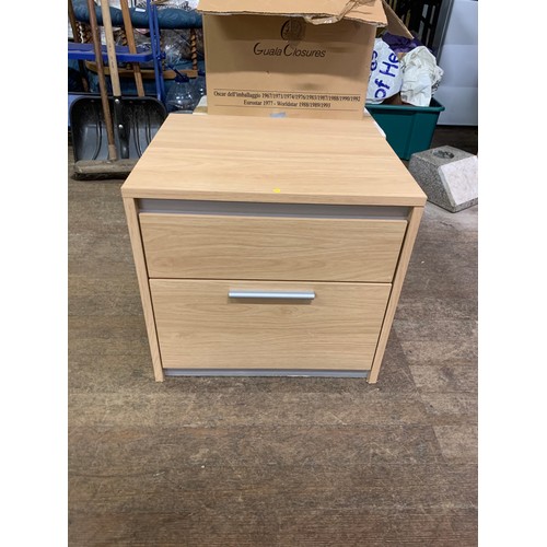 587 - 2 drawer bedside cabinet.