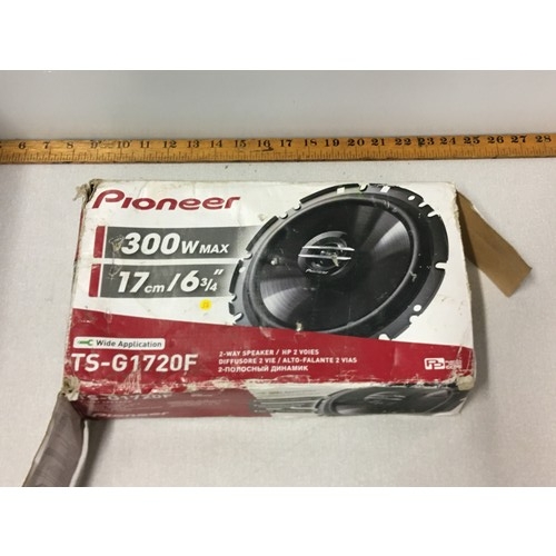 669 - Pioneer TS-G1720F Speaker.