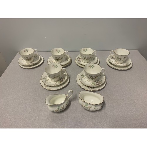 13 - Vintage 20 piece Royal Albert 