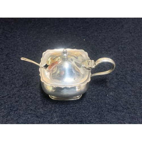 115a - Sterling Silver hallmarked William Suckling , mustard pot with spoon 1932.