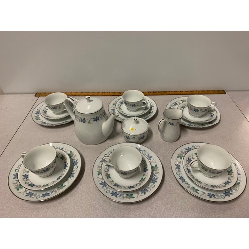 21 piece Royal Ceramics Japan Woodrow tea ware.