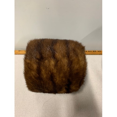 28 - Vintage Sable fur muff in Original box (box has some damage)