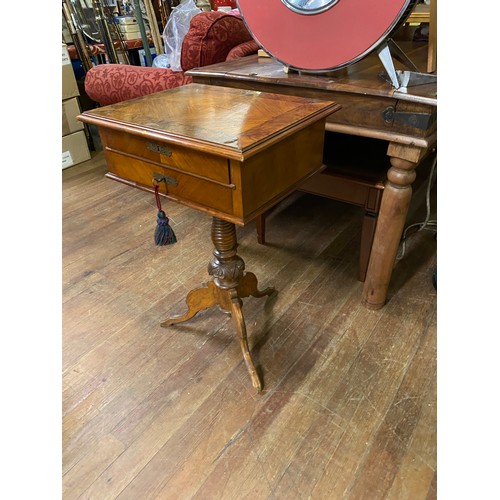 166 - French style Ladies writing desk on pedestal base and fitted interior. 78cm x 53cm x 43cm.