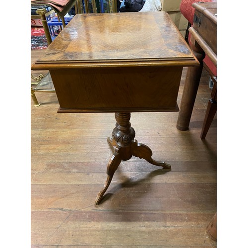 166 - French style Ladies writing desk on pedestal base and fitted interior. 78cm x 53cm x 43cm.