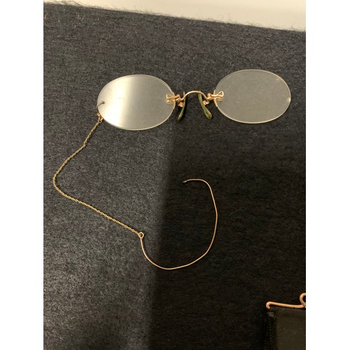 360 - Antique gold plated spectacles in original case along with gold plated mourning medal.