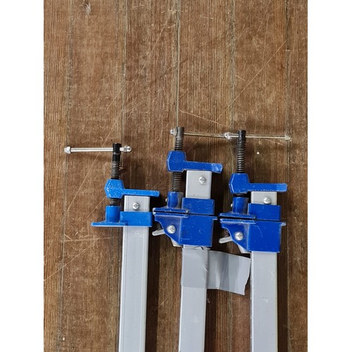 453 - set of sash clamps & measuring sticks