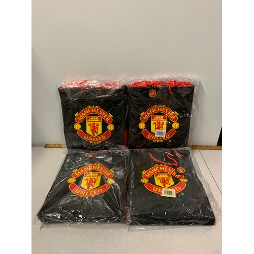 290 - Selection of new Manchester United gift bags.