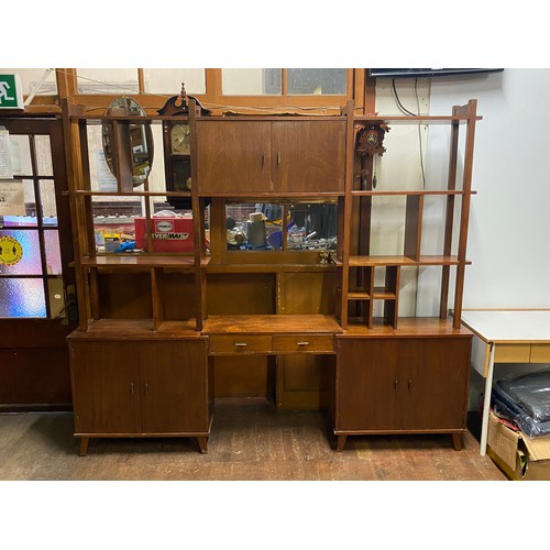 297 - Mid Century modular wall unit.
(Splits into 3 for transporting)
204cm l x 206cm h x 36cm d