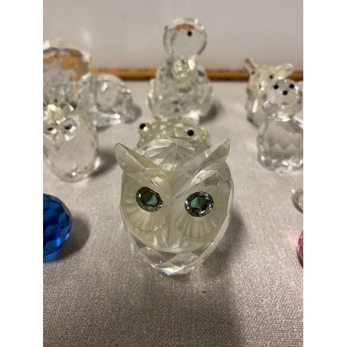 314 - Collection of crystal figures to include swarovski owl