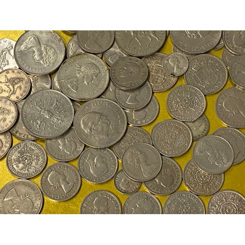 320 - Collection of vintage coins.