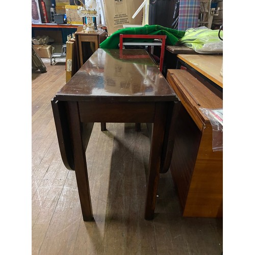 532 - Vintage dark wood drop leaf table.