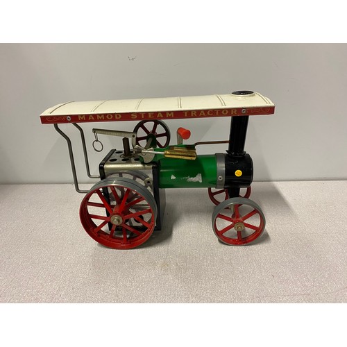 50 - Mamod TE1A steam engine tractor.
18cm x 26cm